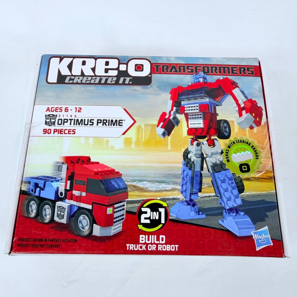 KRE-O Transformers Optimus Prime 2-in-1 Building Set 31143 90 Pieces Hasbro